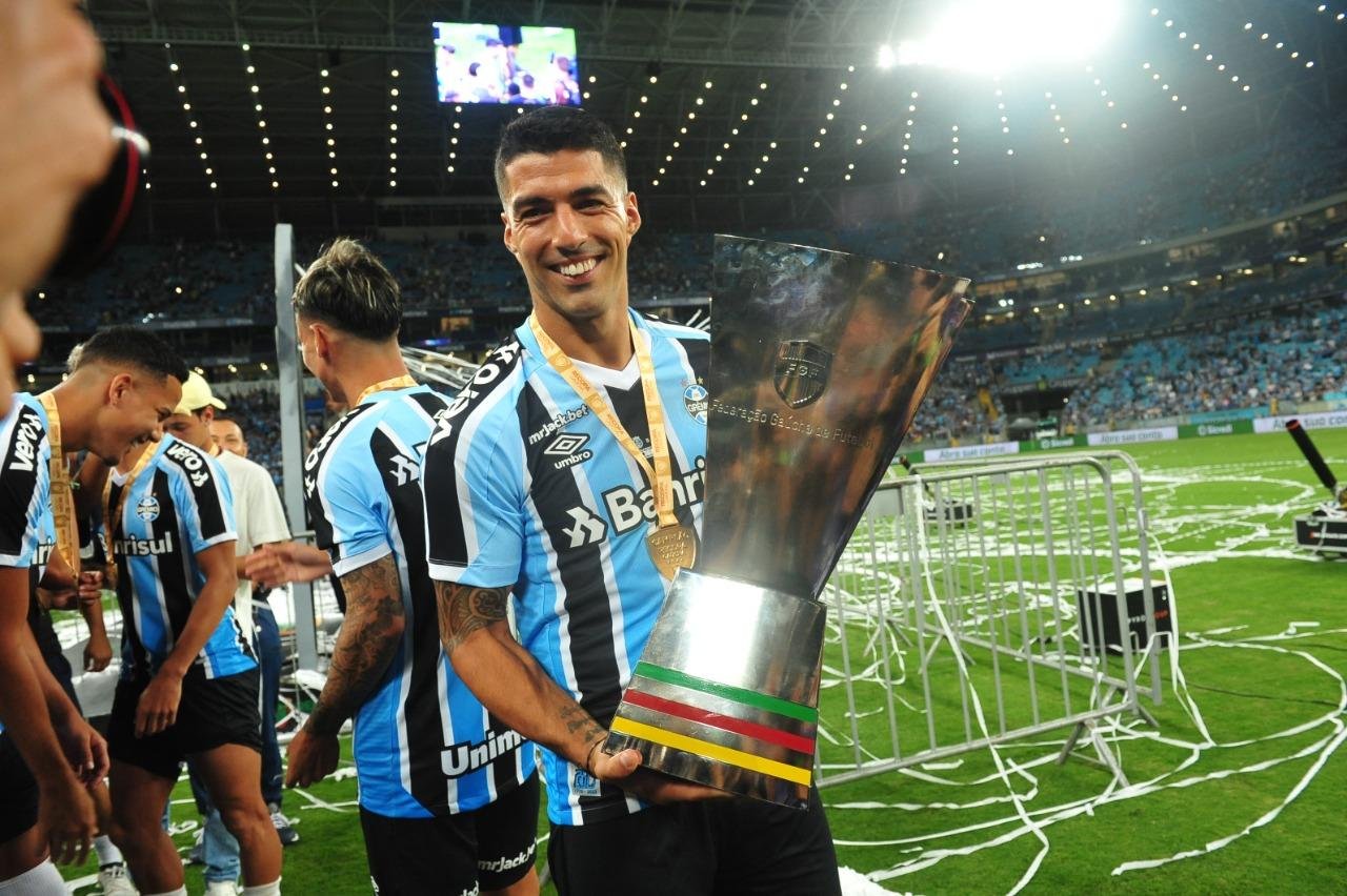 Luis Su&aacute;rez deixou a sua marca tr&ecirc;s vezes na Arena