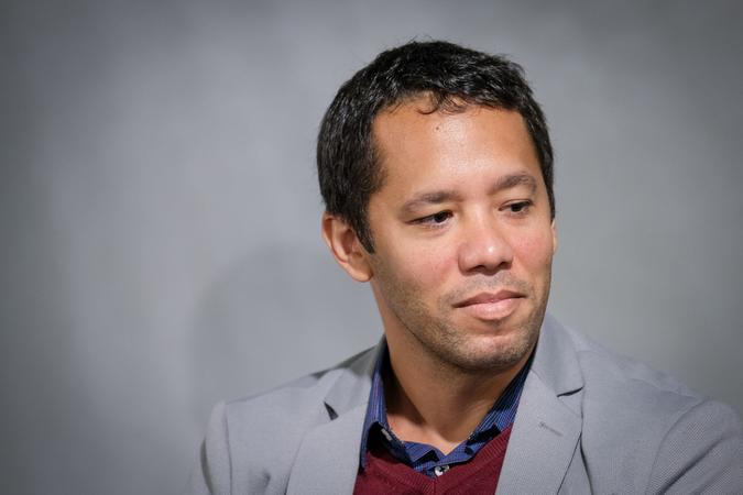 Itamar Vieira Junior &eacute; autor de "Torto Arado", ganhador do Pr&eacute;mio LeYa de 2018, do Pr&ecirc;mio Jabuti de 2020 e do Pr&ecirc;mio Oceanos de 2020