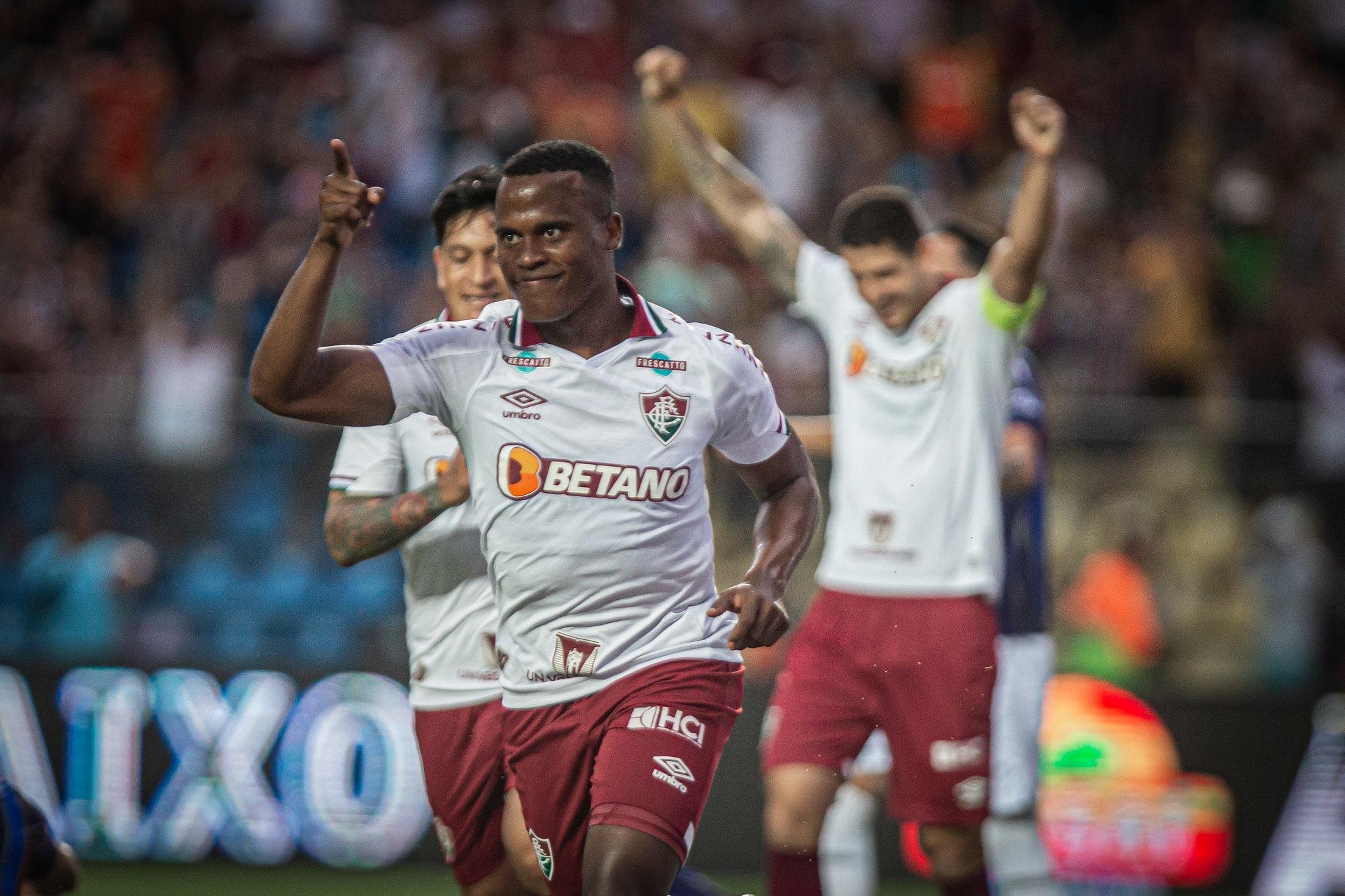 Arias marcou o gol da vit&oacute;ria do Fluminense neste domingo
