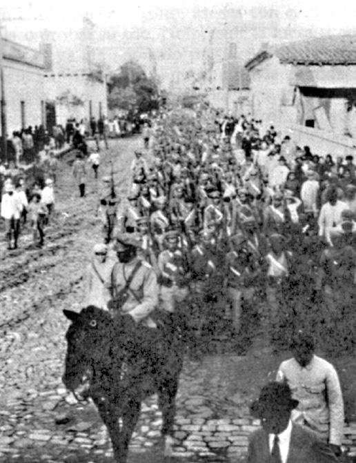 O ex&eacute;rcito paraguaio estava perseguindo os rebeldes, que amea&ccedil;avam ingressar no Brasil