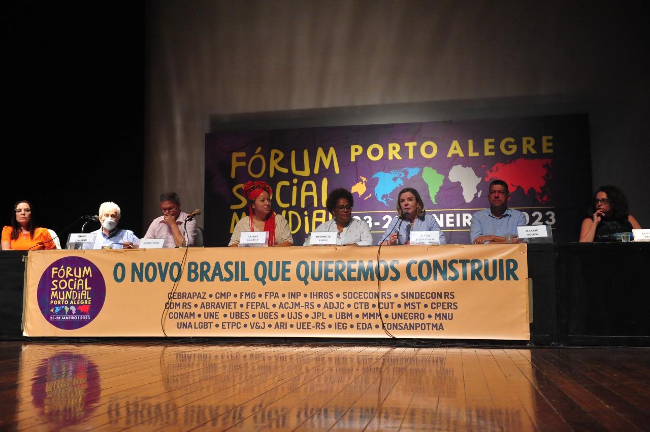 O  debate do FSM &ldquo;O novo  Brasil que queremos construir", reuniu lideran&ccedil;as em Porto Alegre