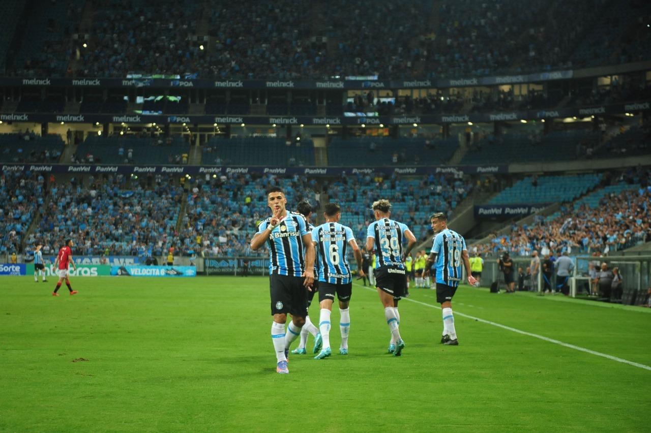 Su&aacute;rez &eacute; o artilheiro do Gr&ecirc;mio neste in&iacute;cio de temporada