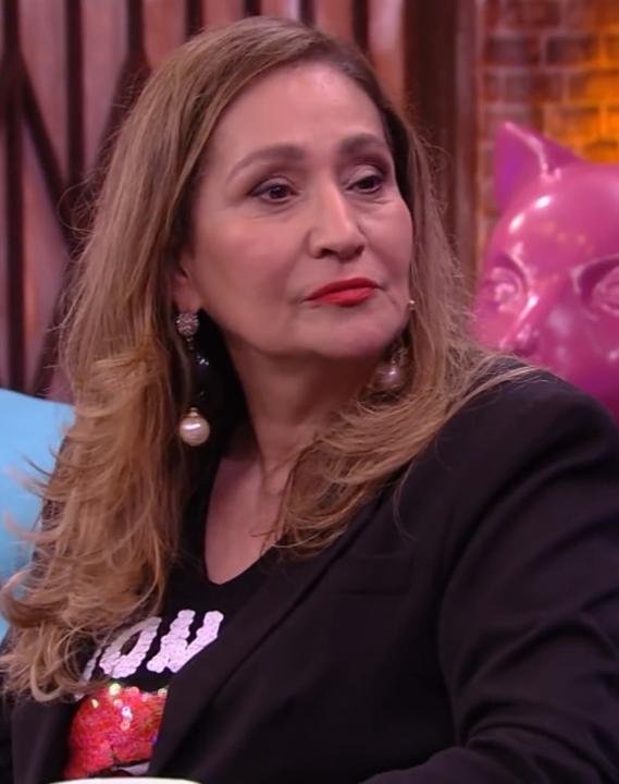 S&ocirc;nia Abr&atilde;o lamentou a perda da m&atilde;e aos 84 anos
