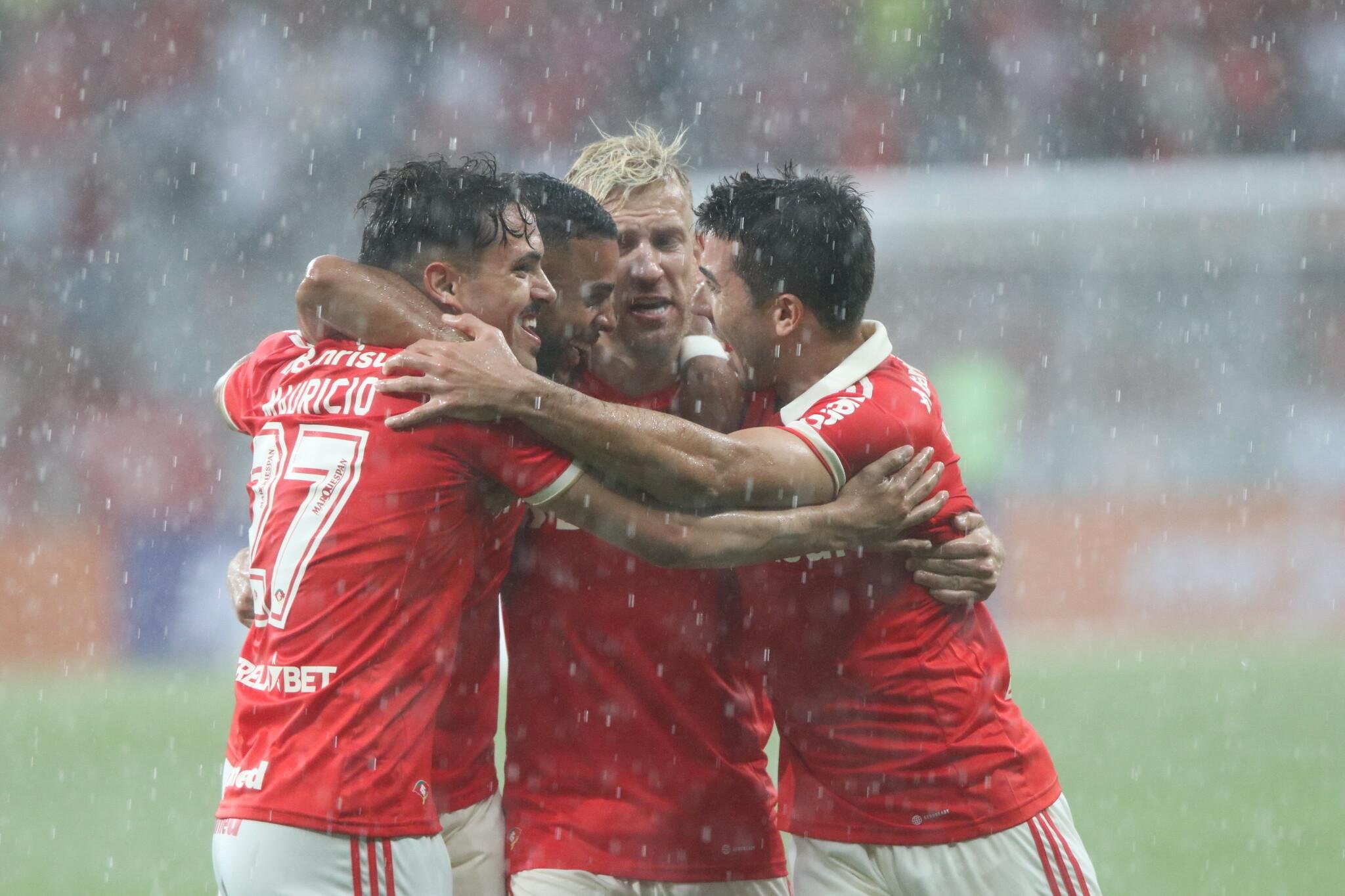 Inter goleou o S&atilde;o Luiz por 4 a 0 no Beira-Rio