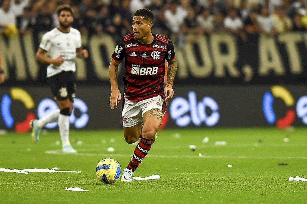 Jo&atilde;o Gomes foi vendido pelo Flamengo por 17 milh&otilde;es de euros