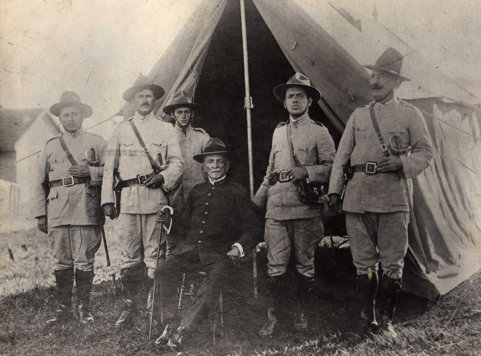 General Firmino de Paula e seu destacamento.