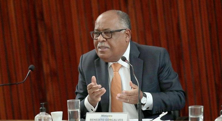Ministro Benedito Gon&ccedil;alves rejeitou nesta ter&ccedil;a-feira (7) pedido de reconsidera&ccedil;&atilde;o feito pela defesa do ex-presidente