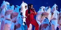 Show da Rihanna no Super Bowl tocou remix feito por DJ baiano