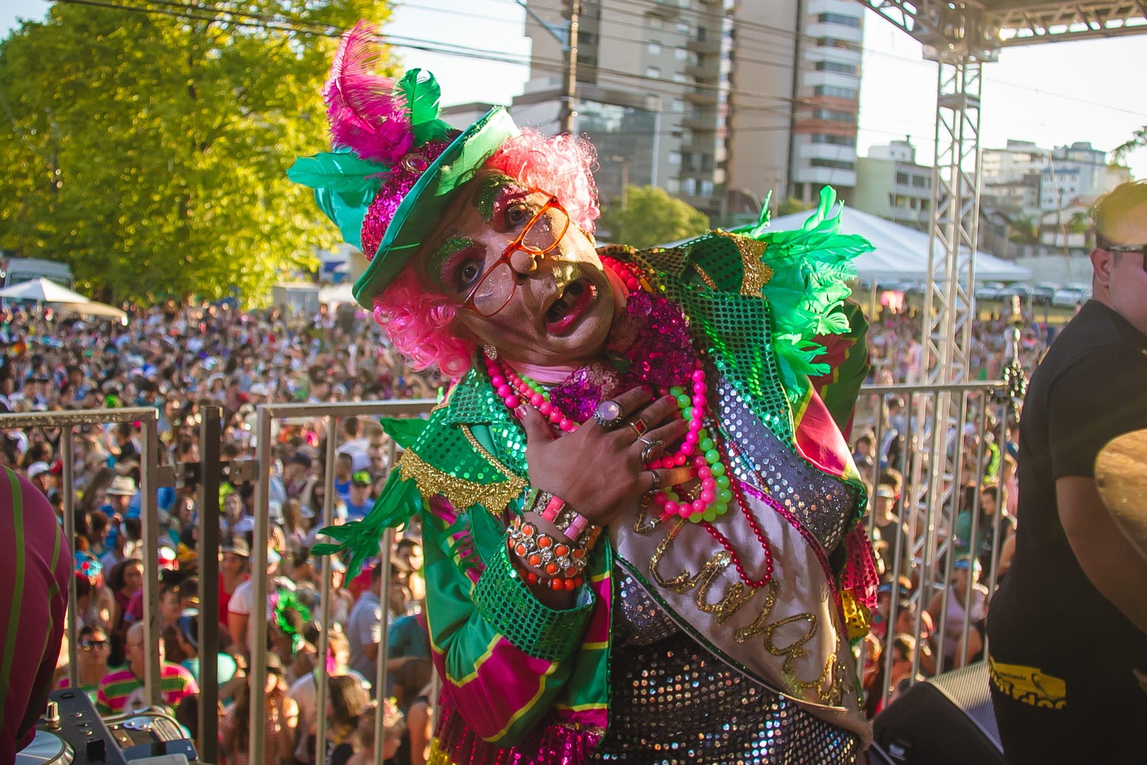 A atra&ccedil;&atilde;o, que n&atilde;o acontecia desde o in&iacute;cio da pandemia, retorna inspirada nos tradicionais bailes de m&aacute;scaras