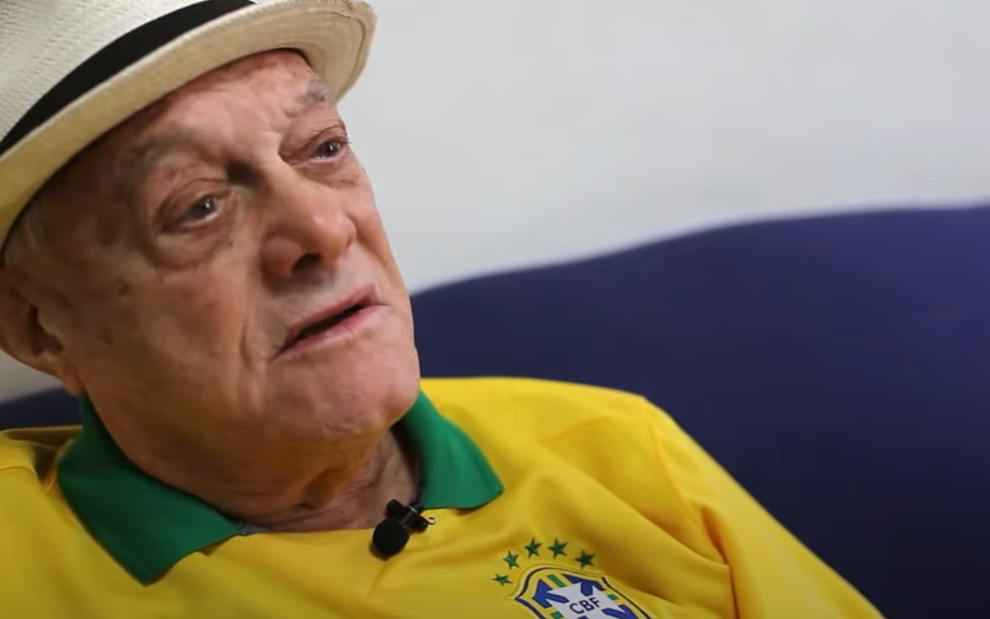 O cantor era apelidado de "catedr&aacute;tico do samba" especialmente por causa do jeito peculiar com que interpretava os sambas