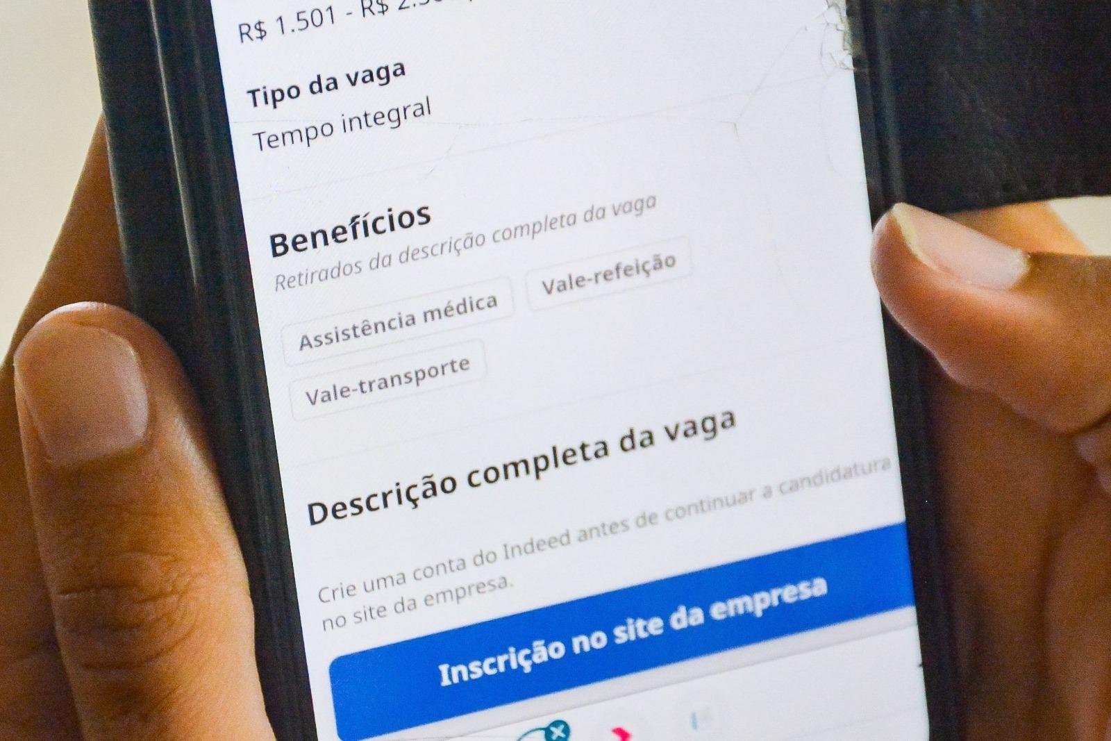 Maioria das vagas oferecidas n&atilde;o exige experi&ecirc;ncia ou escolaridade pr&eacute;via