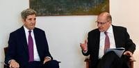 O enviado dos EUA, John Kerry, durante encontro com o vice-presidente, Geraldo Alckmin