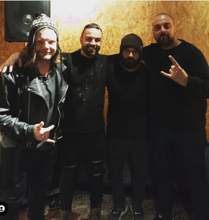 Banda autoral White Mammoth vai abrir a programa&ccedil;&atilde;o da noite