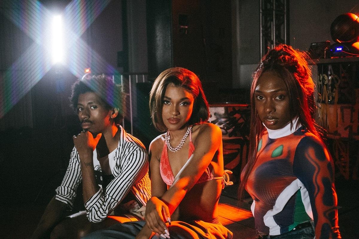 &ldquo;Bounce&rdquo; faz parte da mixtape &ldquo;Arqu&eacute;tipo&rdquo;, com lan&ccedil;amento confirmado para o m&ecirc;s de abril.
