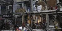Explosão atingiu prédio comercial na capital de Bangladesh, Dacca